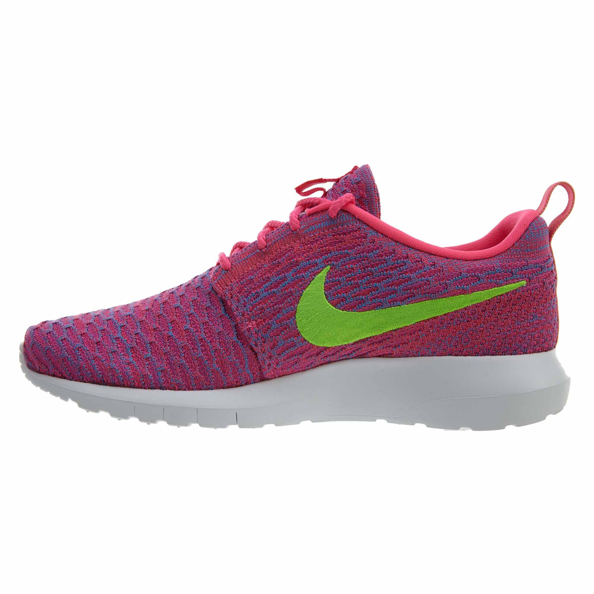 nike flyknit roshe run