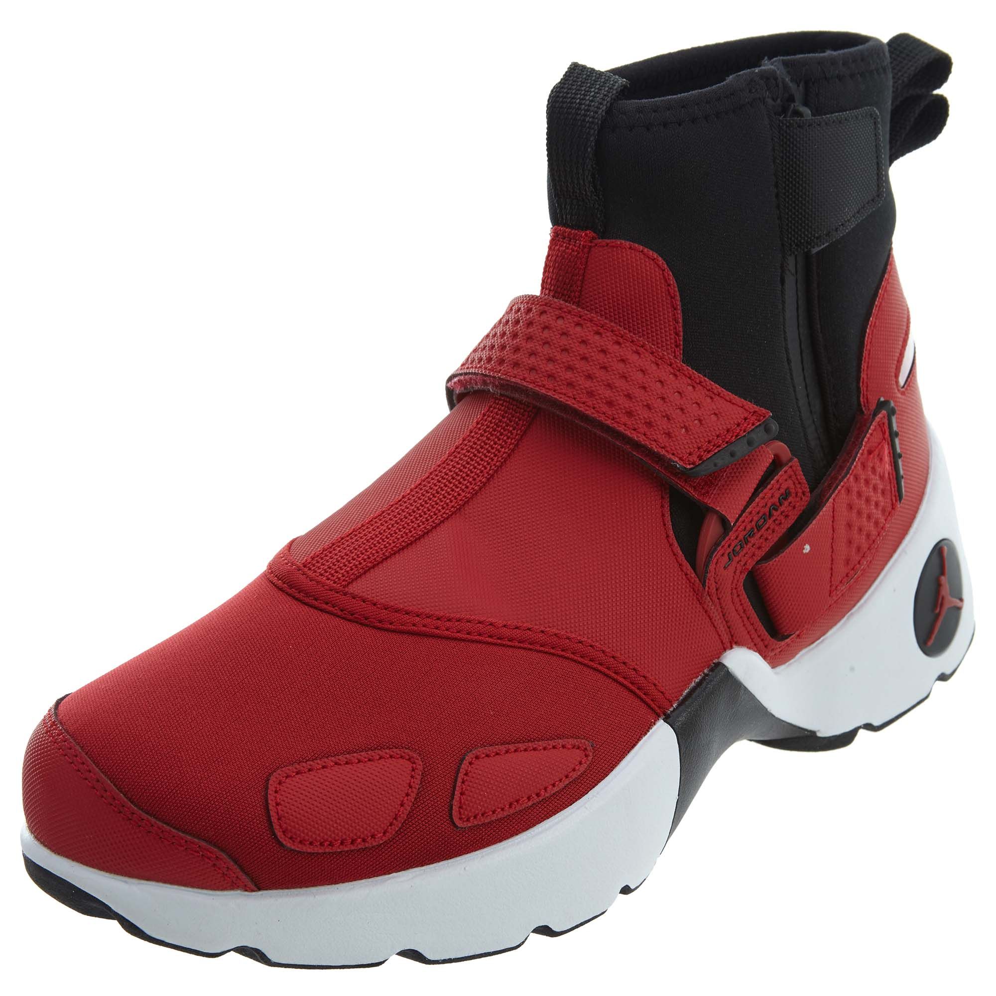 nike air jordan trunner lx high