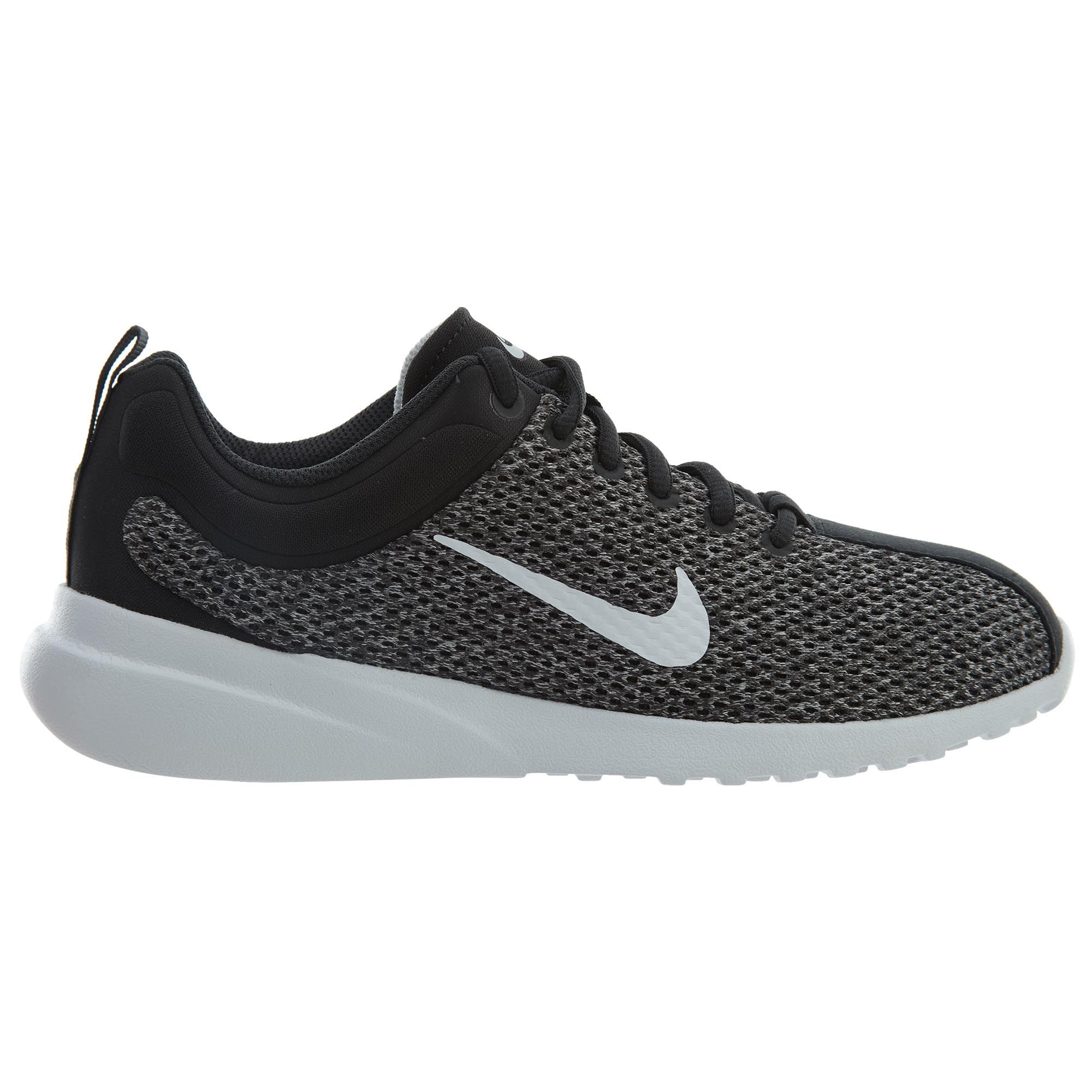 wmns nike superflyte