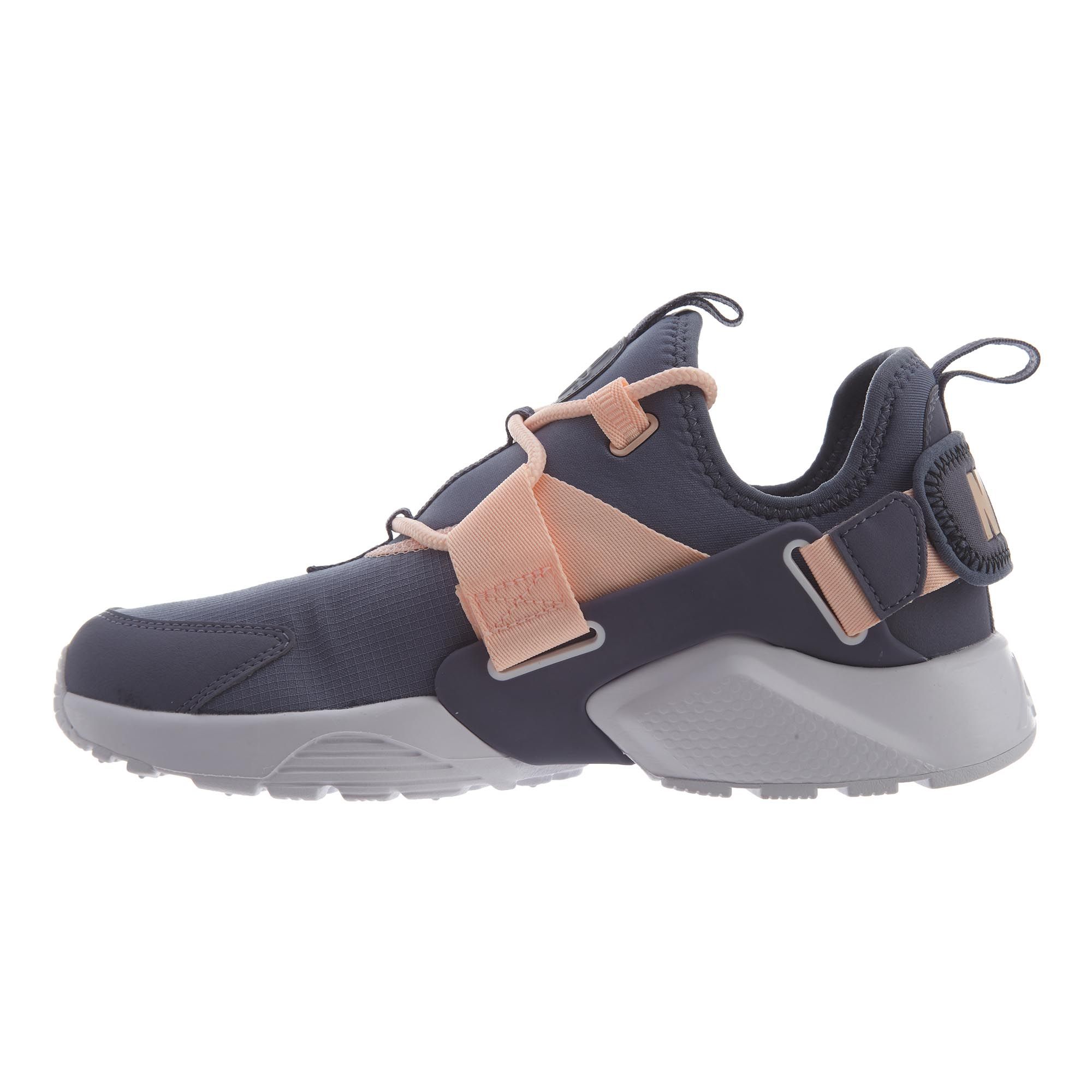 womens nike air huarache city low