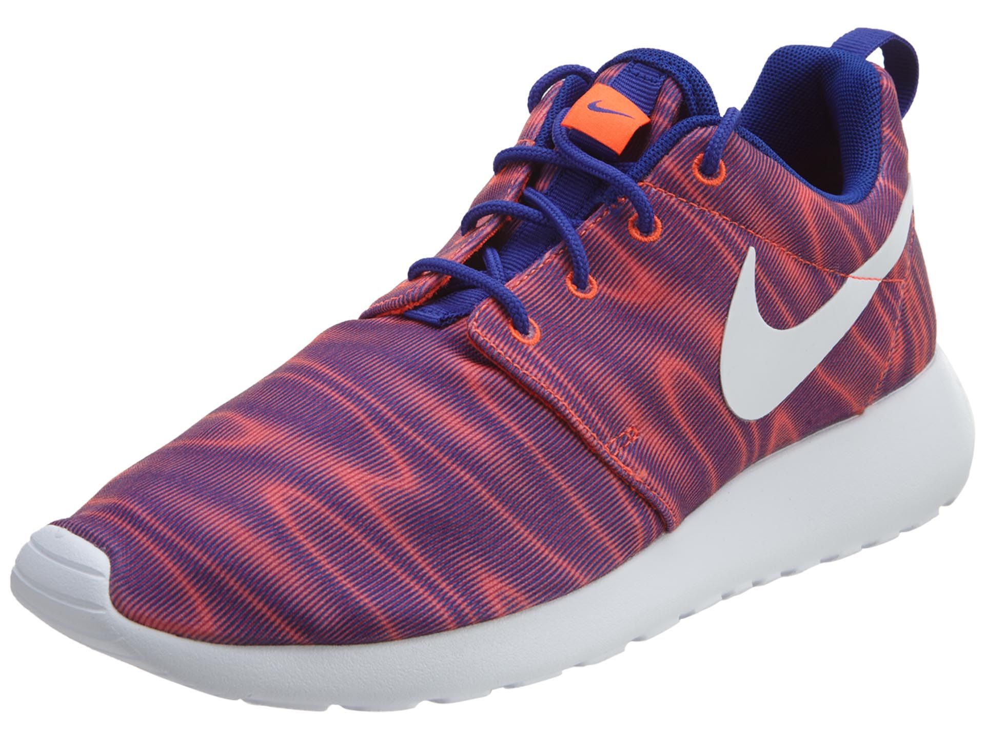 maroon nike roshe womens